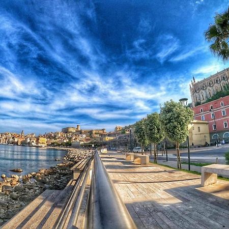 Brezza Di Mare Gaeta B&B Екстер'єр фото