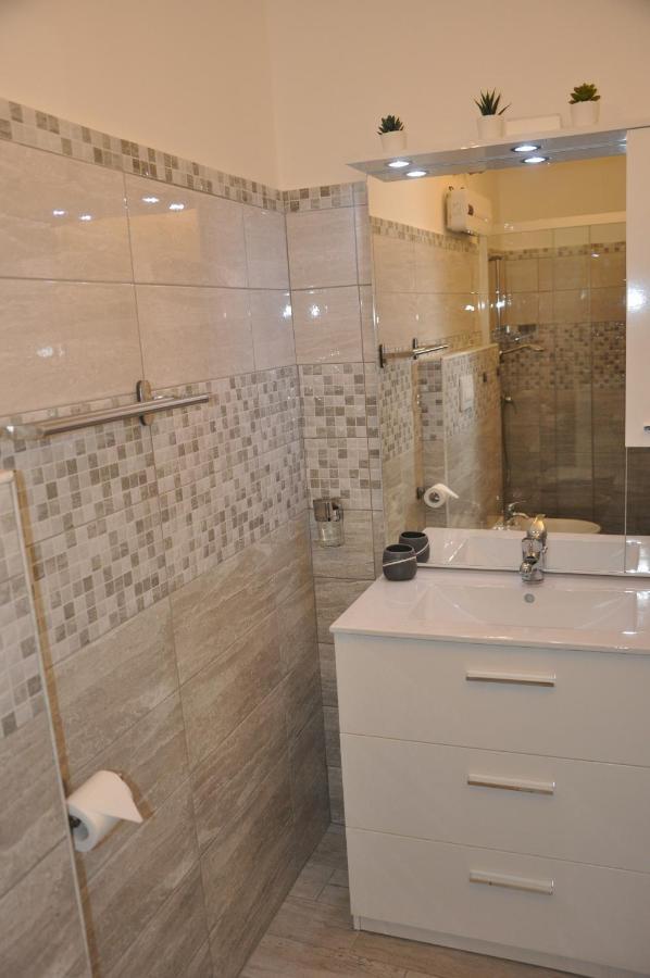 Brezza Di Mare Gaeta B&B Екстер'єр фото