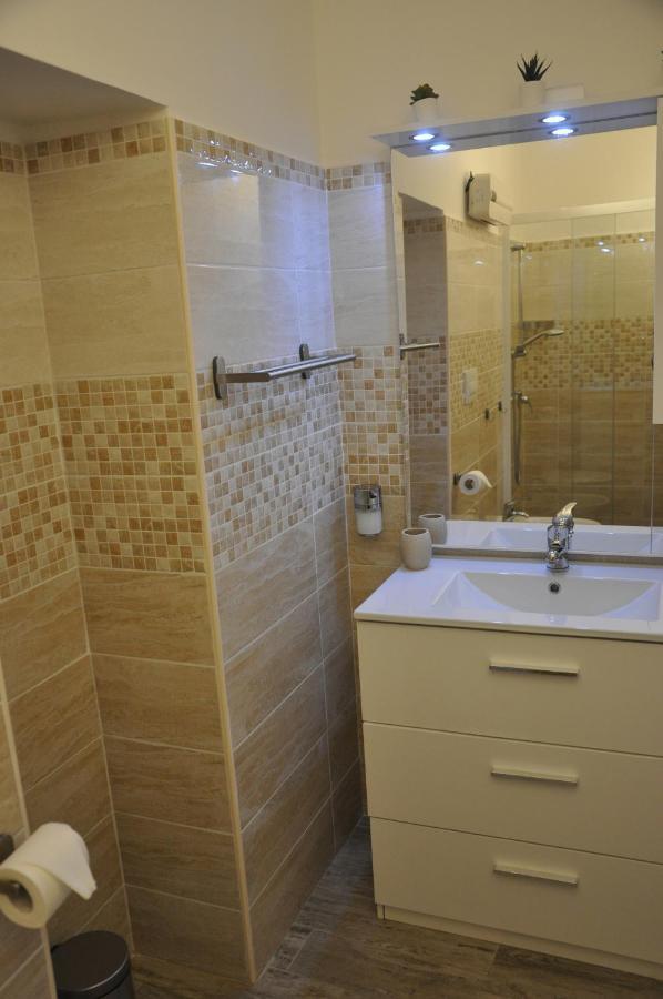 Brezza Di Mare Gaeta B&B Екстер'єр фото